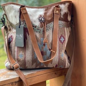 CAPTIVATING MYRA COW HIDE TOTE BAG FREE SHIPPING